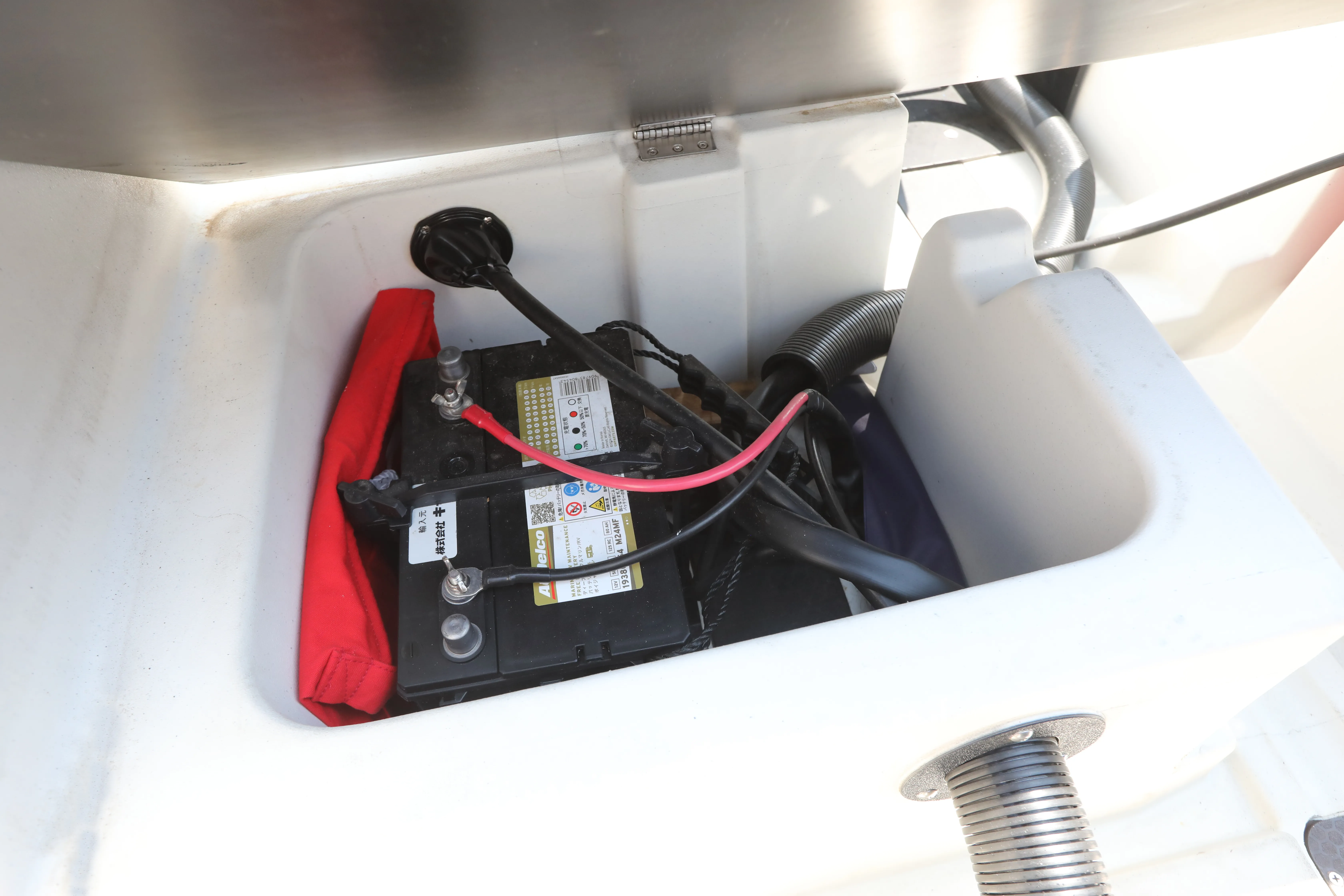 SEASTORM 17HDPE ADVANTAGE