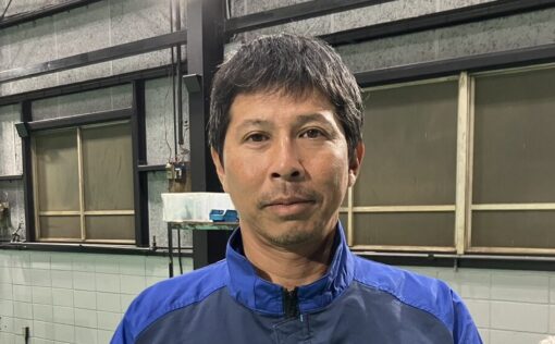 山岡　哲弥