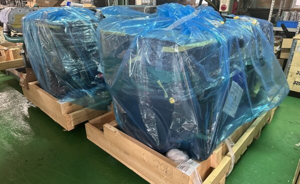 VOLVO PENTA D13-700 納入致しました