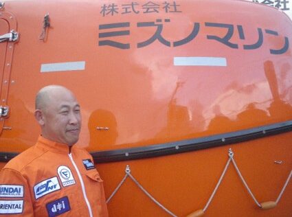 井本　達也