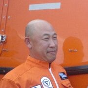井本　達也